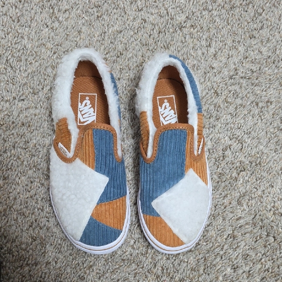 Vans Other - Vans Blue and Brown Slippers with Classic Design